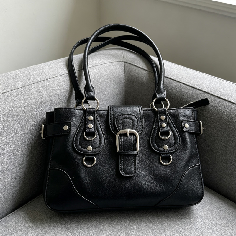 2026 new Y2K cool riveted hand - Women Bags 2026 Trends review and price